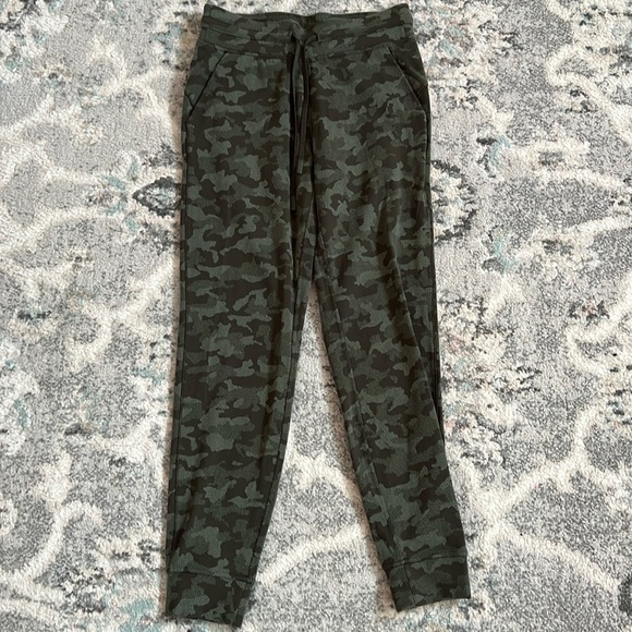 Lululemon Ready to Rulu Jogger 29”